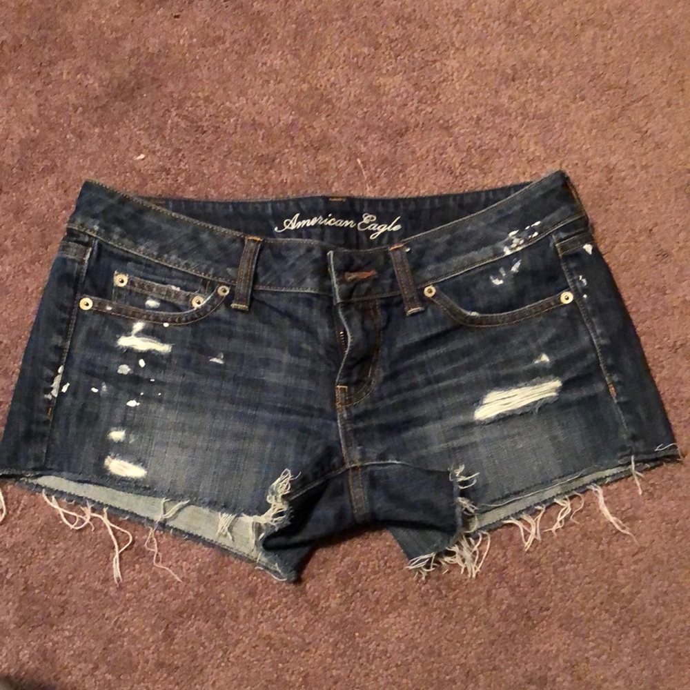 American Eagle Distressed jean shorts never worn